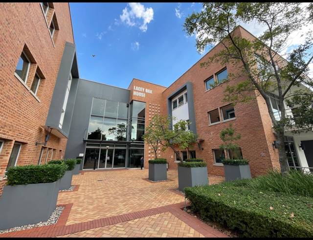 658M² OFFICE TO LET IN BRYANSTON